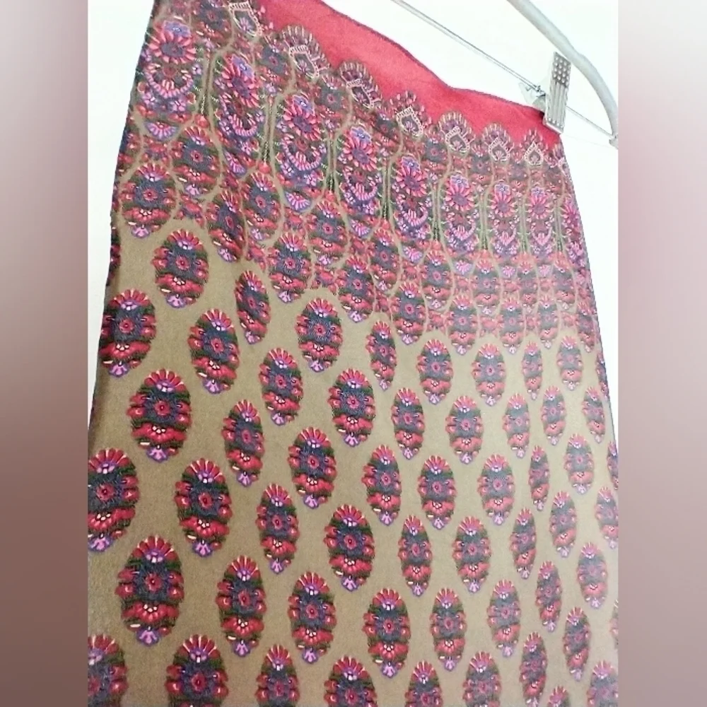 VINTAGE ALBERT NIPON LONG SILK SCARF